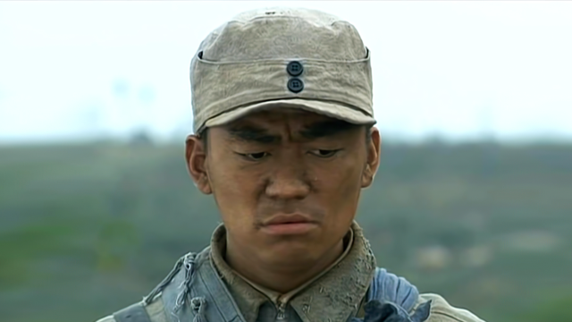 神枪手不敢开枪遭到司令质疑，一出手惊呆众人！