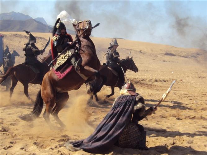 新三国 神人大点兵 荒诞演绎_新三国高清 迅雷下载